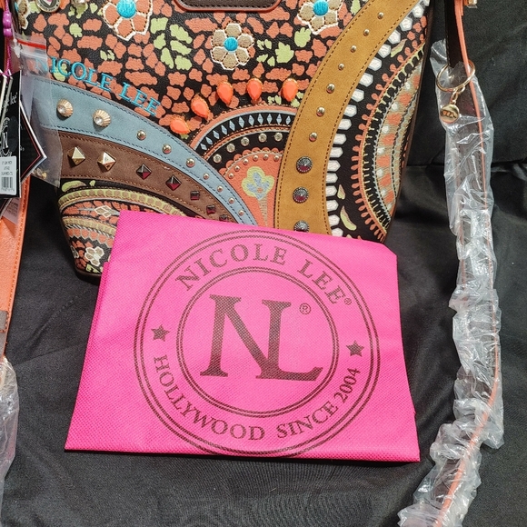 Nicole Lee Artistic Crossbody Bag with Orange and Brown Accents - Picture 11 of 16